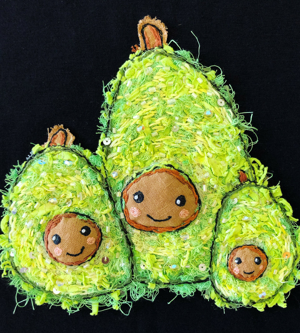 Авокадо с крестом